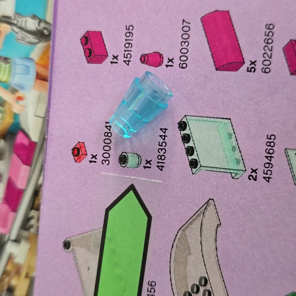 Lego Friends Dolphin Cruiser Set - Kit 41015 - Picture 11 of 16